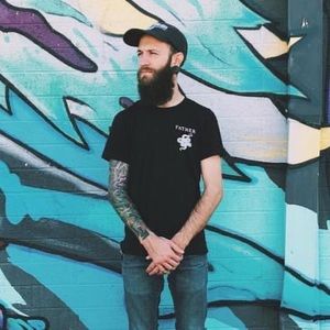 Meet your Posher, Bobby